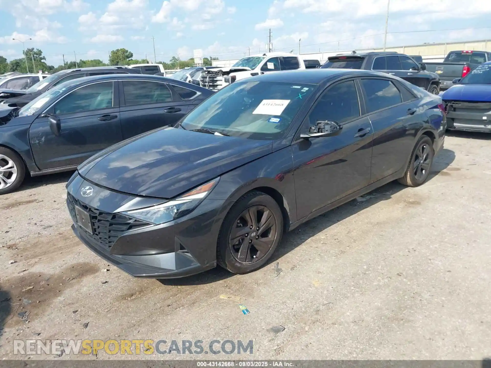 2 Photograph of a damaged car 5NPLM4AG2MH051822 HYUNDAI ELANTRA 2021