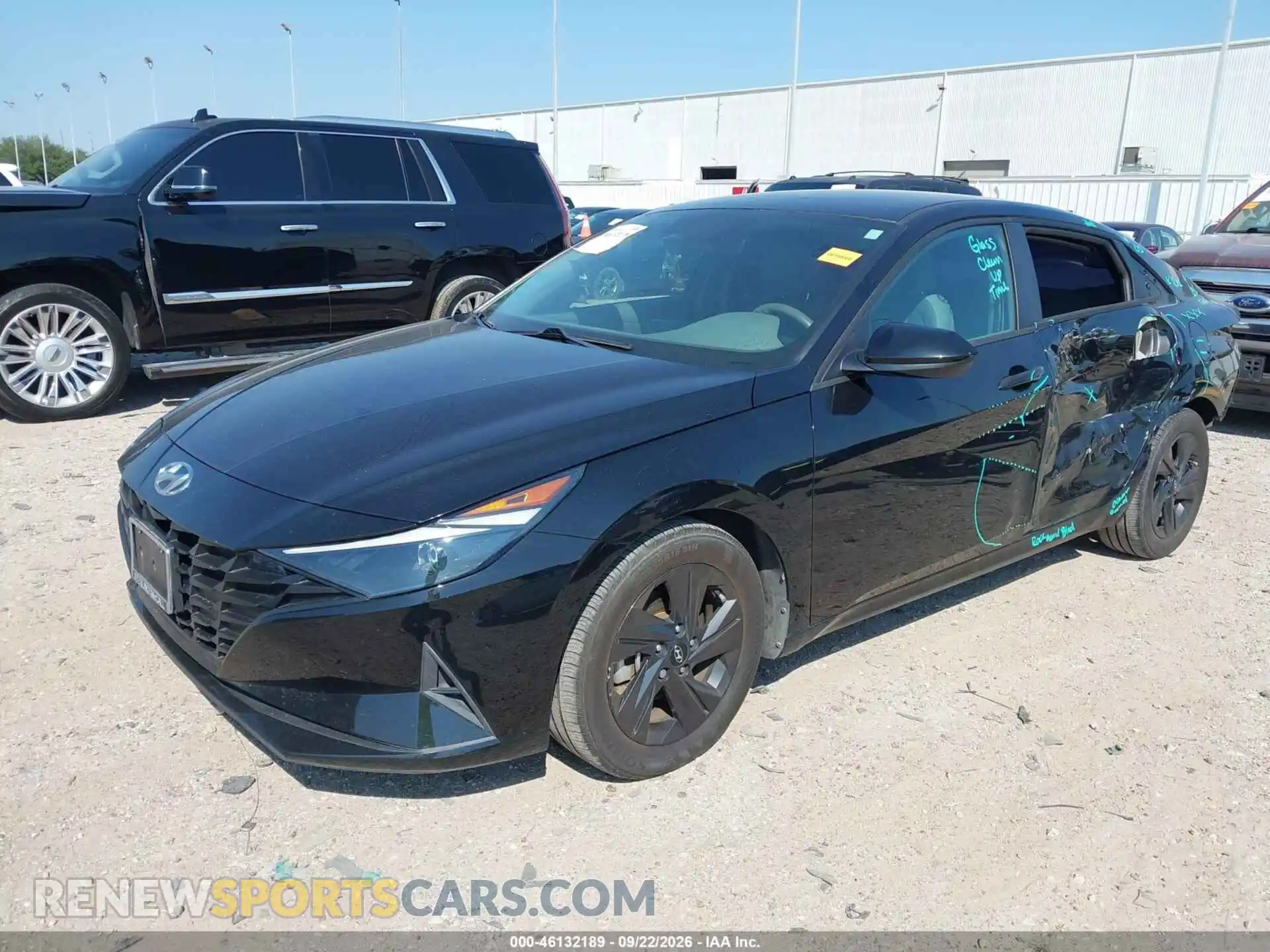 2 Photograph of a damaged car 5NPLM4AG3MH003391 HYUNDAI ELANTRA 2021