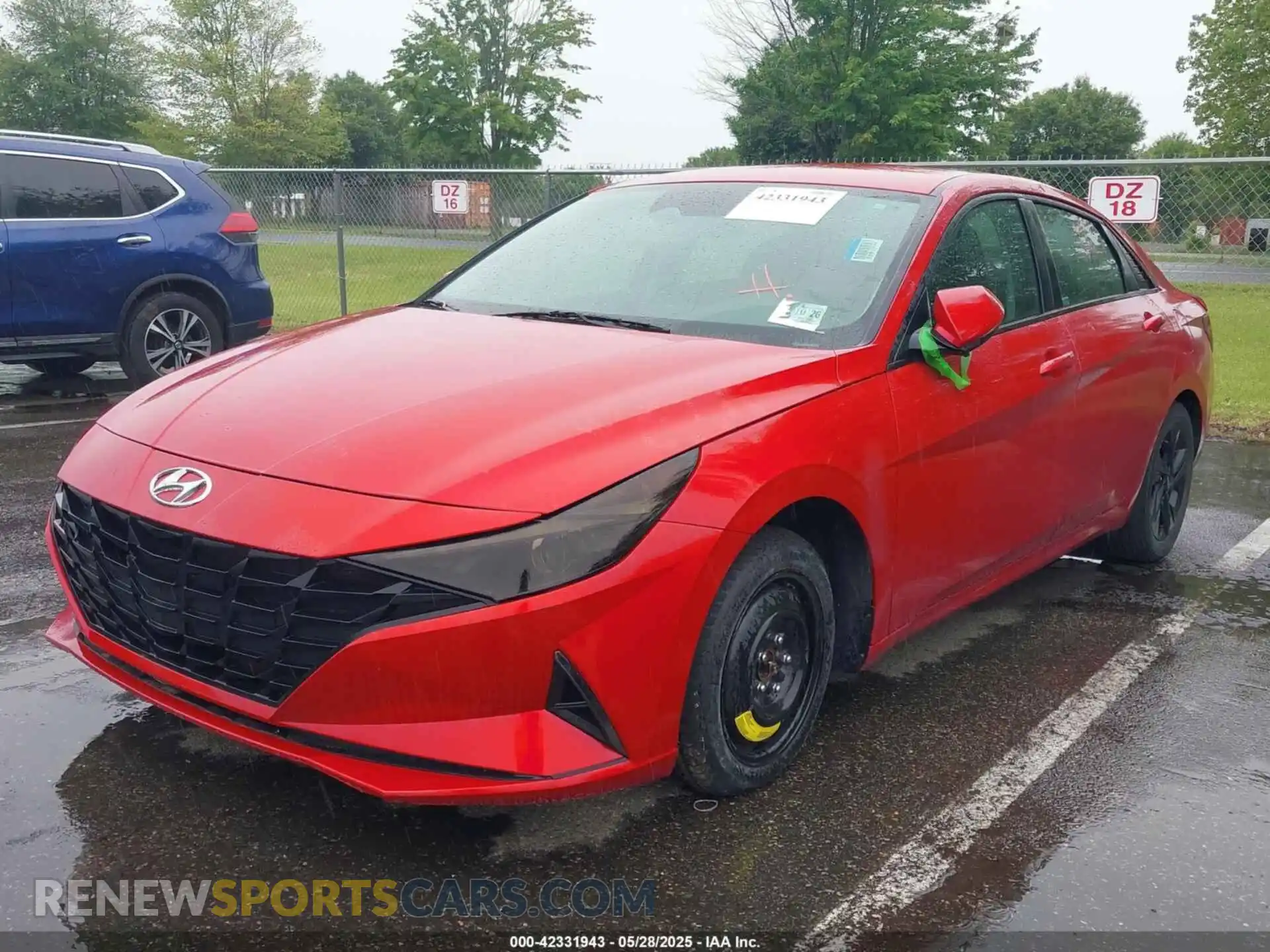 2 Photograph of a damaged car 5NPLM4AG3MH010356 HYUNDAI ELANTRA 2021