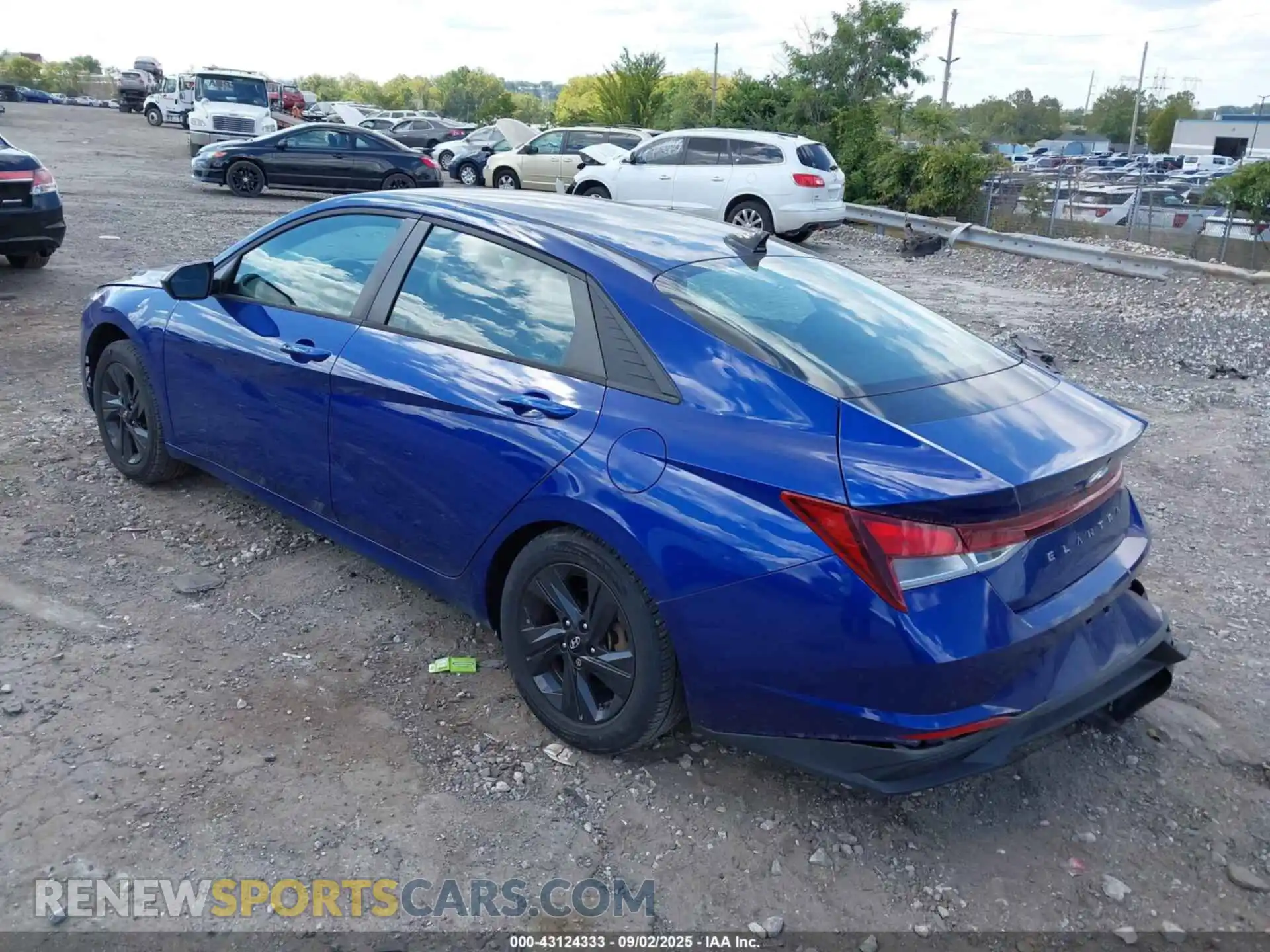 3 Photograph of a damaged car 5NPLM4AG3MH021924 HYUNDAI ELANTRA 2021