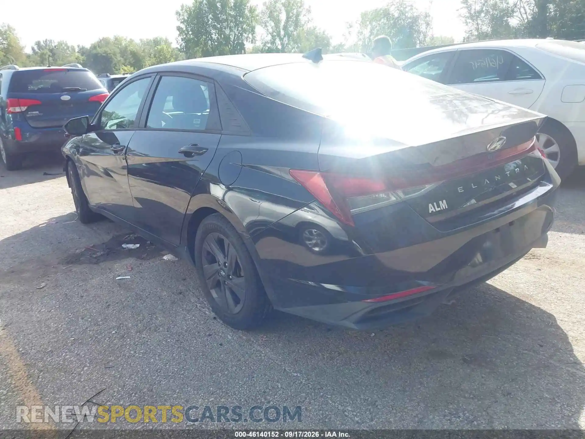 3 Photograph of a damaged car 5NPLM4AG3MH052445 HYUNDAI ELANTRA 2021