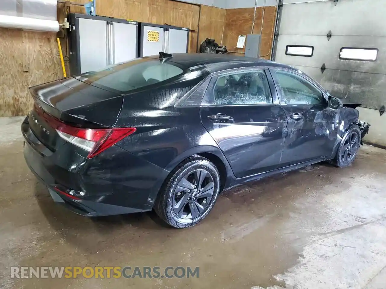 3 Photograph of a damaged car 5NPLM4AG4MH002539 HYUNDAI ELANTRA 2021