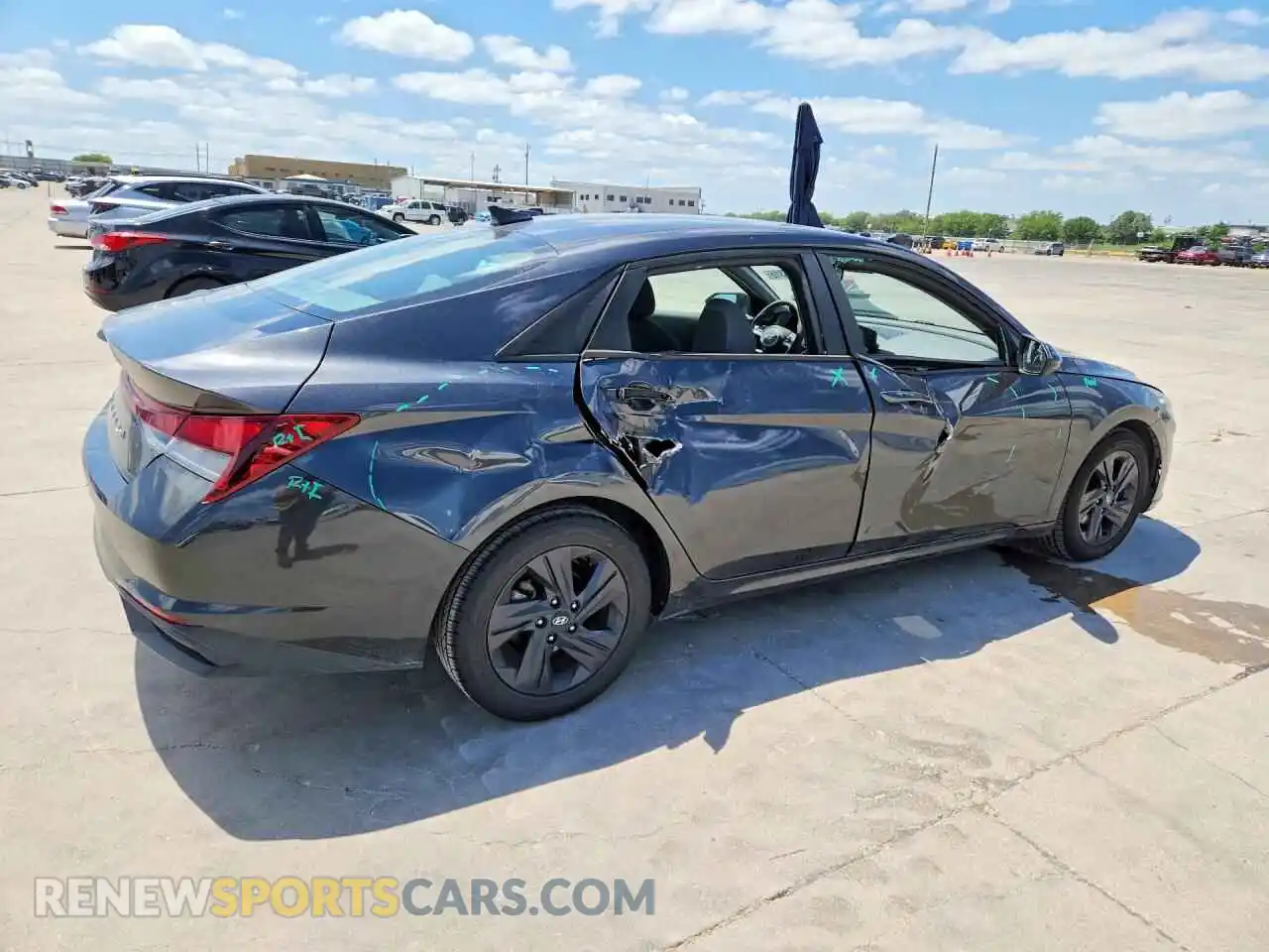 3 fotografías del automóvil dañado 5NPLM4AG4MH027604 HYUNDAI ELANTRA 2021