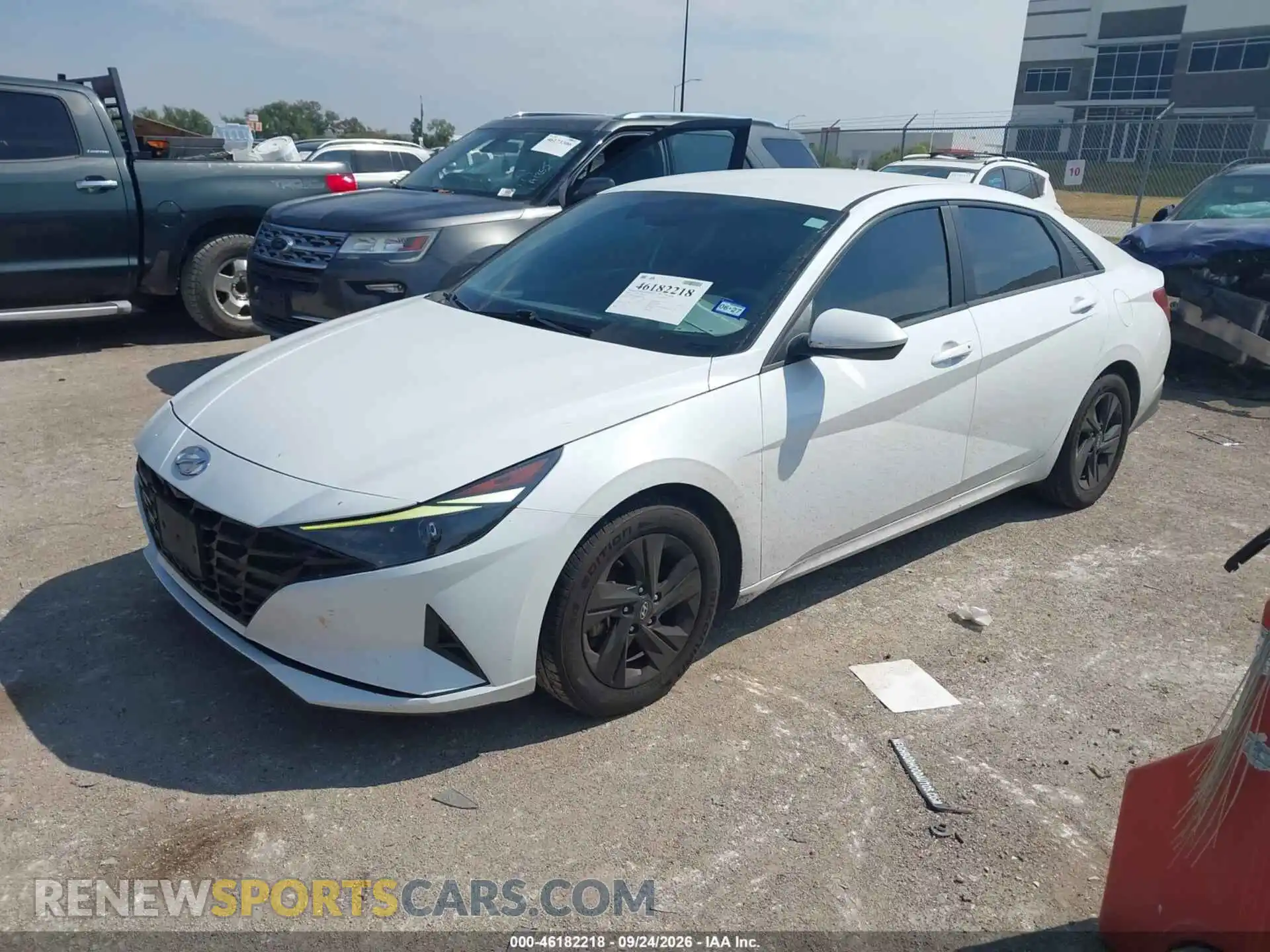 2 Photograph of a damaged car 5NPLM4AG4MH045049 HYUNDAI ELANTRA 2021