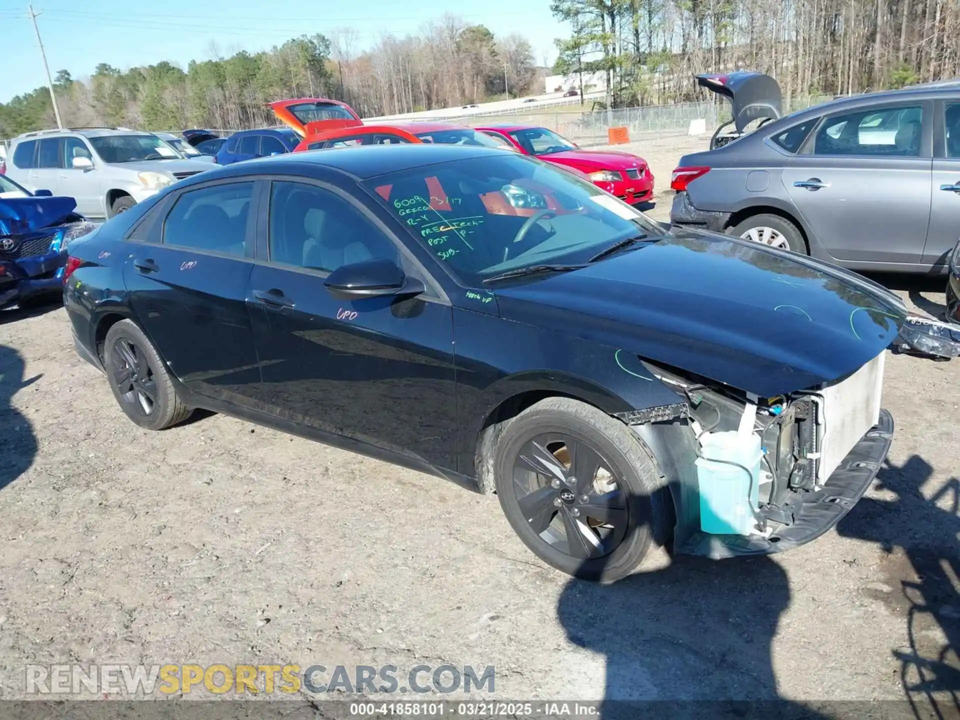 1 Photograph of a damaged car 5NPLM4AG6MH001022 HYUNDAI ELANTRA 2021
