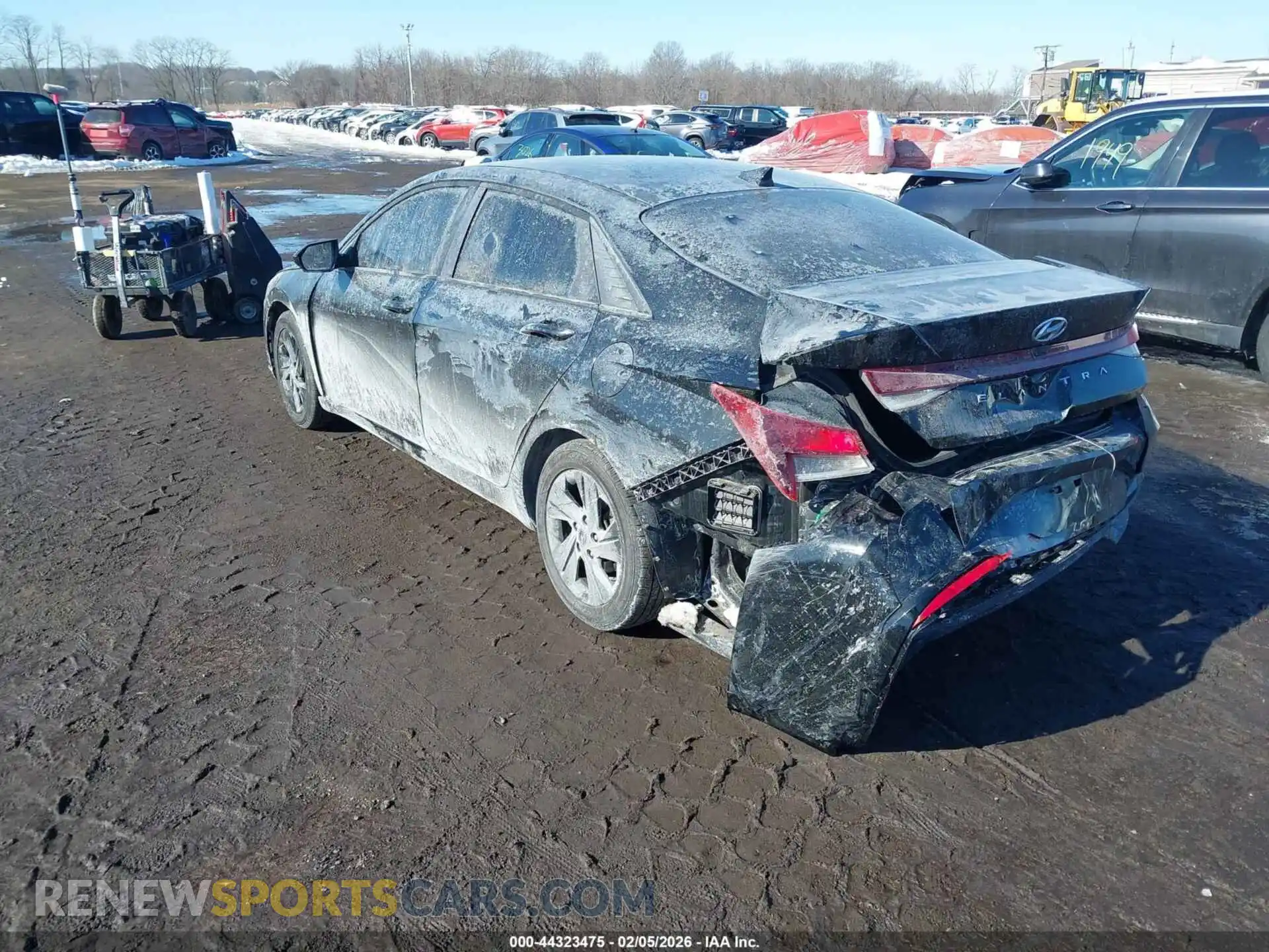 3 Photograph of a damaged car 5NPLM4AG6MH002526 HYUNDAI ELANTRA 2021