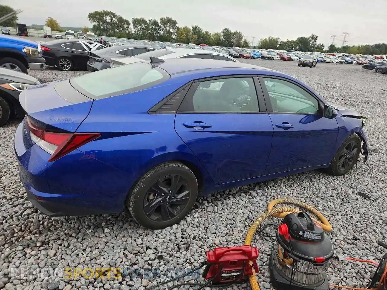 3 Photograph of a damaged car 5NPLM4AG6MH003787 HYUNDAI ELANTRA 2021