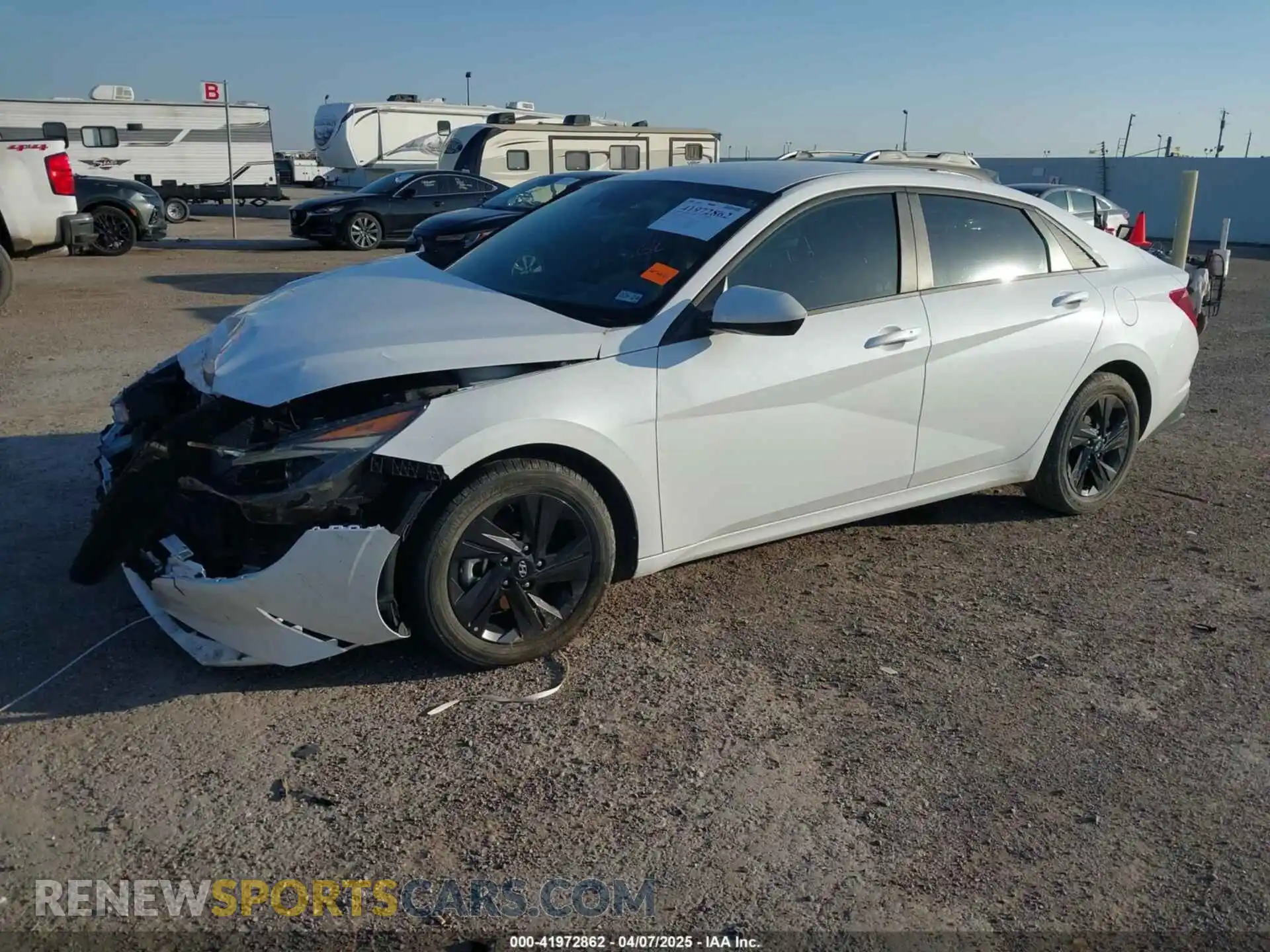 2 Photograph of a damaged car 5NPLM4AG6MH019648 HYUNDAI ELANTRA 2021
