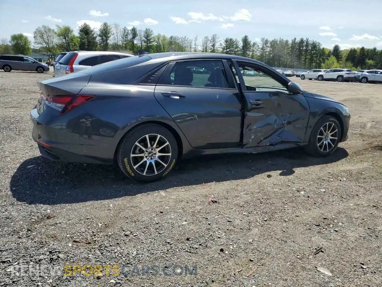 3 Photograph of a damaged car 5NPLM4AG6MH024039 HYUNDAI ELANTRA 2021