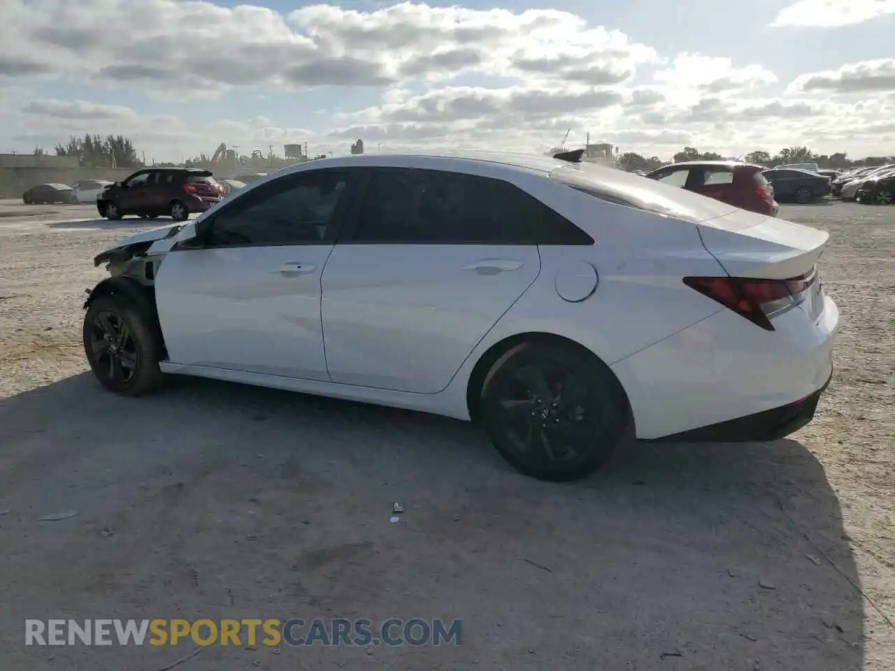2 Photograph of a damaged car 5NPLM4AG6MH036529 HYUNDAI ELANTRA 2021