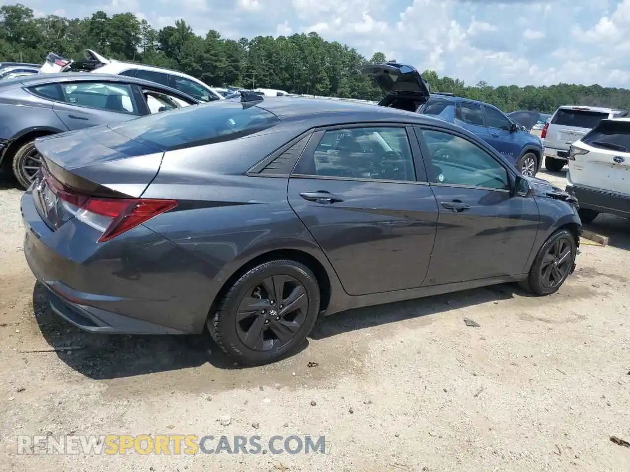 3 Photograph of a damaged car 5NPLM4AG6MH046395 HYUNDAI ELANTRA 2021
