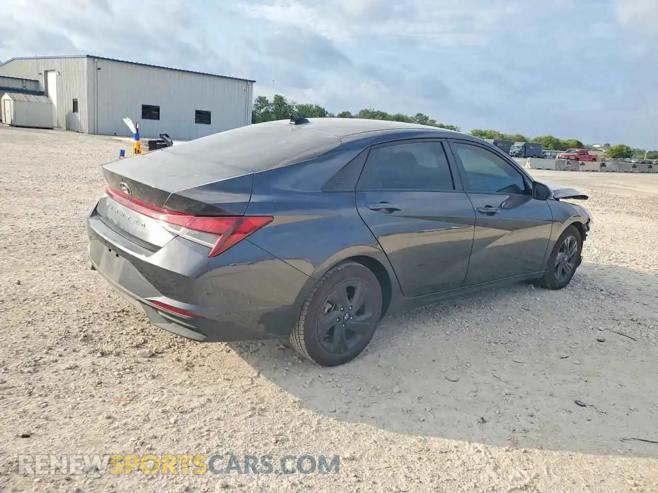 3 Photograph of a damaged car 5NPLM4AG7MH004382 HYUNDAI ELANTRA 2021