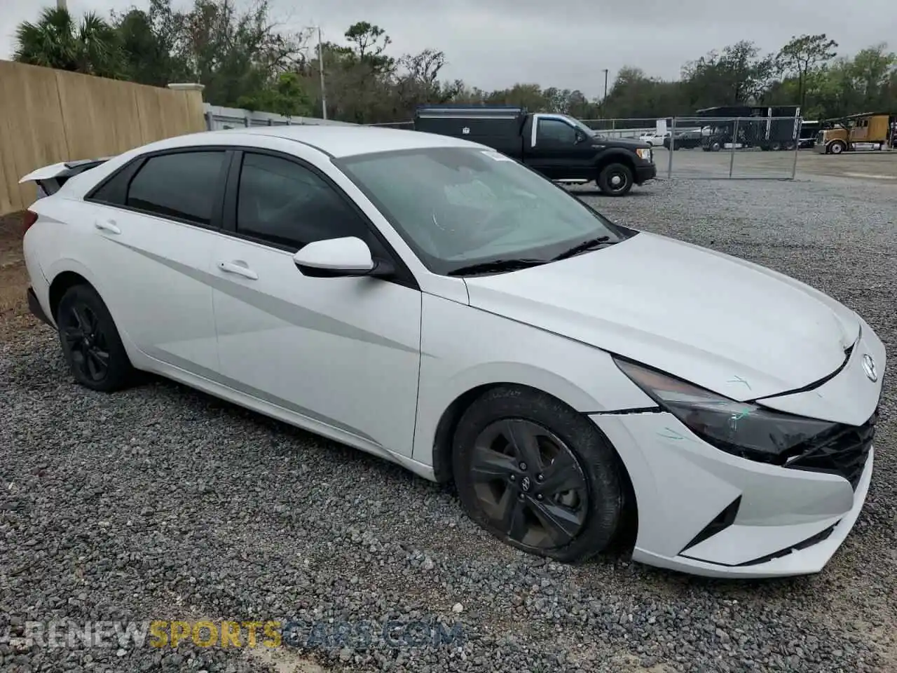 1 Photograph of a damaged car 5NPLM4AG7MH021179 HYUNDAI ELANTRA 2021