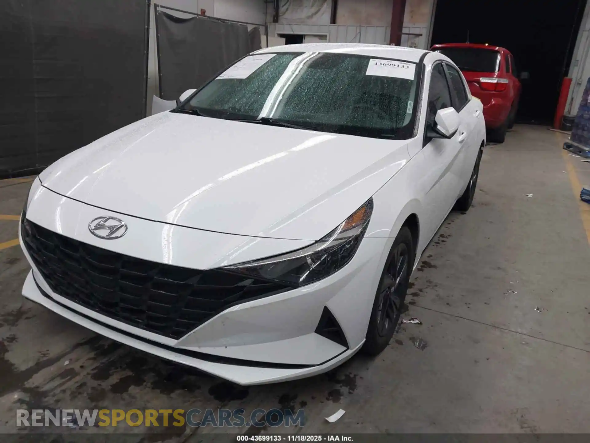 2 Photograph of a damaged car 5NPLM4AG7MH021909 HYUNDAI ELANTRA 2021
