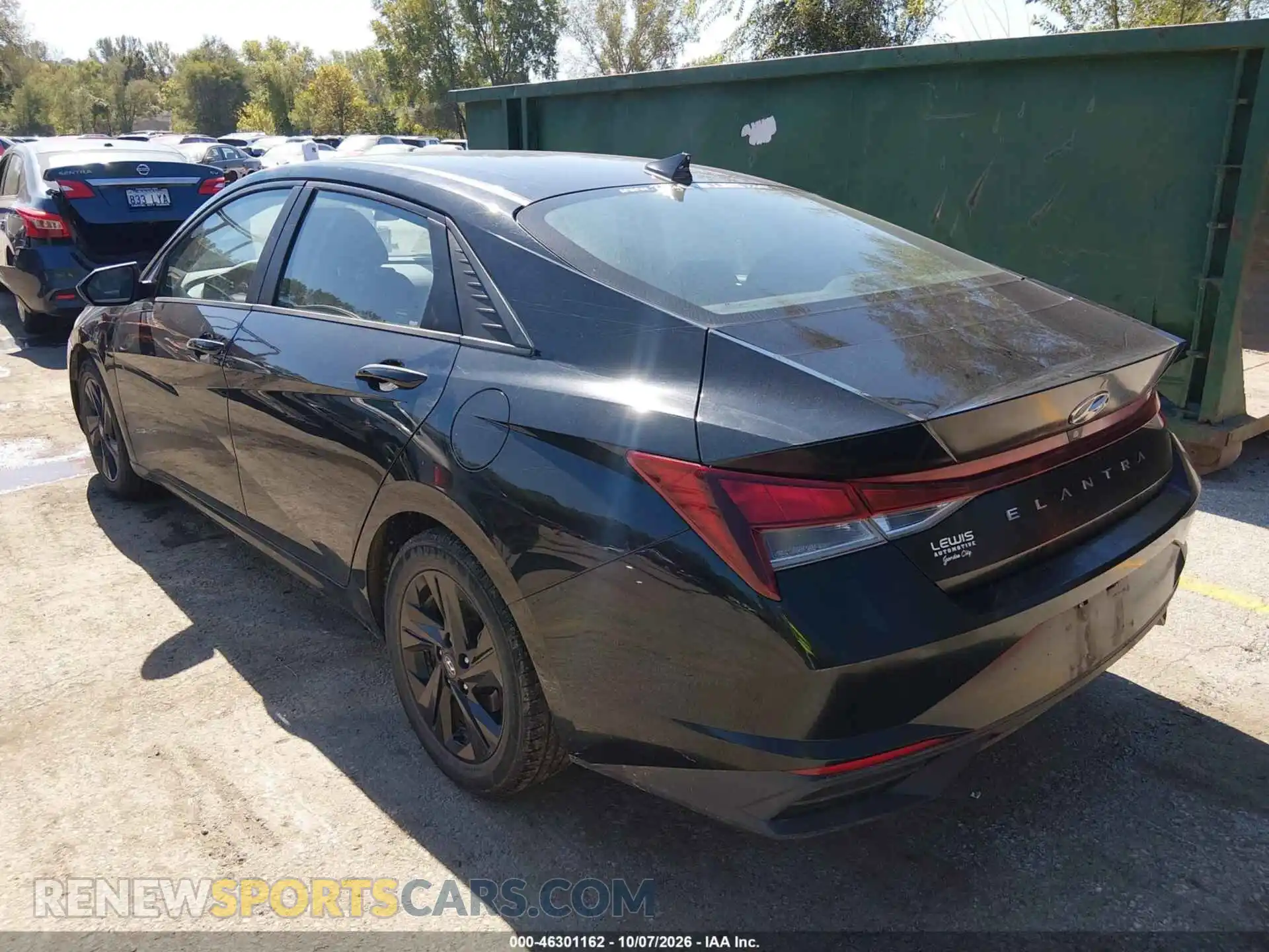 3 Photograph of a damaged car 5NPLM4AG7MH028892 HYUNDAI ELANTRA 2021