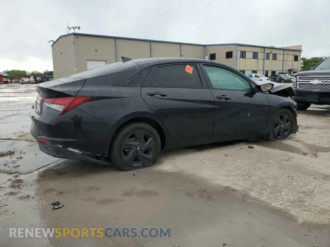 3 Photograph of a damaged car 5NPLM4AG8MH006481 HYUNDAI ELANTRA 2021