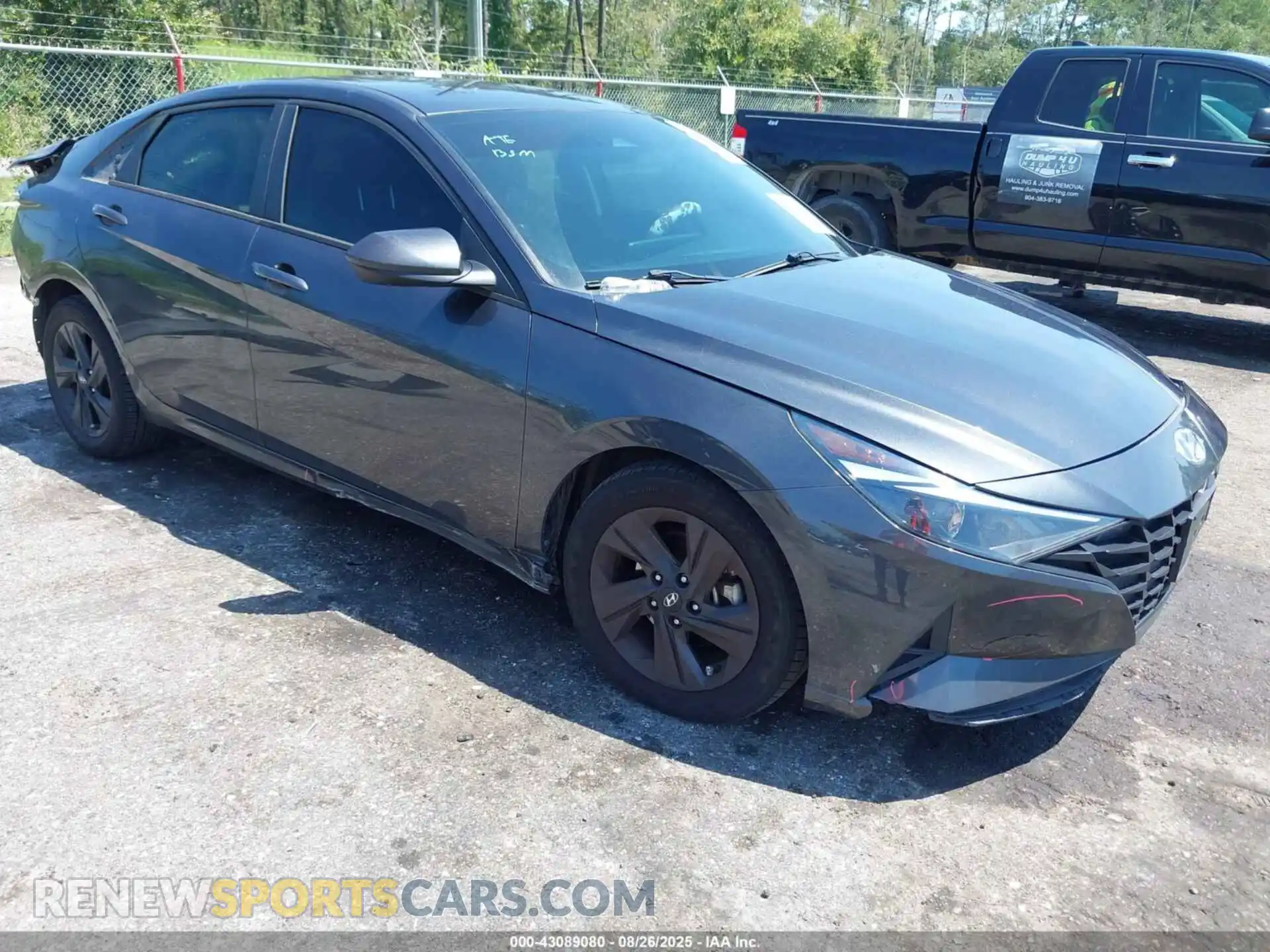 1 Photograph of a damaged car 5NPLM4AG8MH009512 HYUNDAI ELANTRA 2021