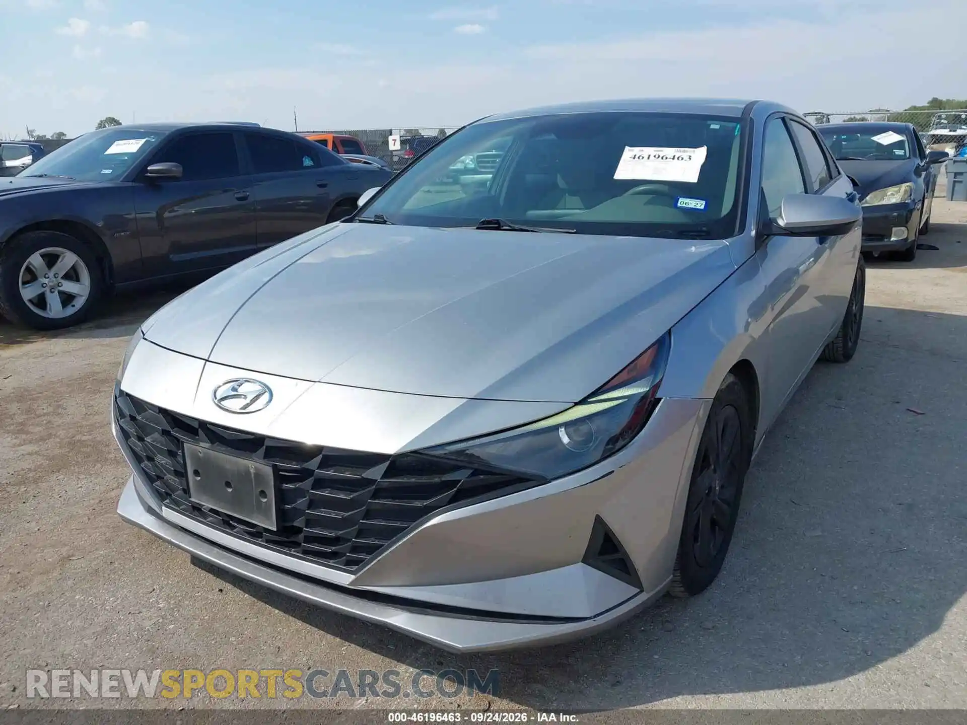 2 Photograph of a damaged car 5NPLM4AG8MH010739 HYUNDAI ELANTRA 2021