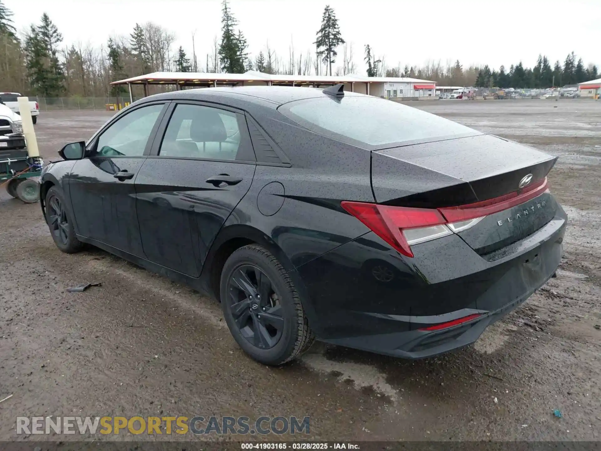 3 Photograph of a damaged car 5NPLM4AG8MH012233 HYUNDAI ELANTRA 2021