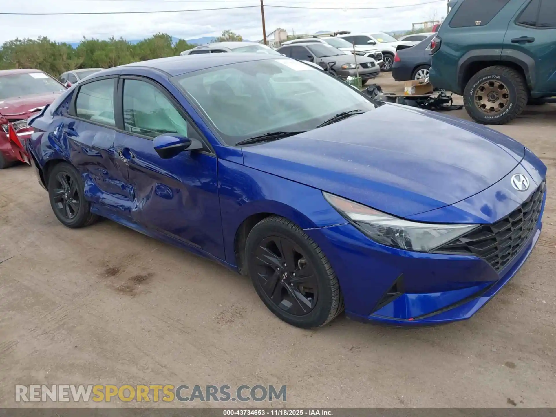 1 Photograph of a damaged car 5NPLM4AG8MH030084 HYUNDAI ELANTRA 2021