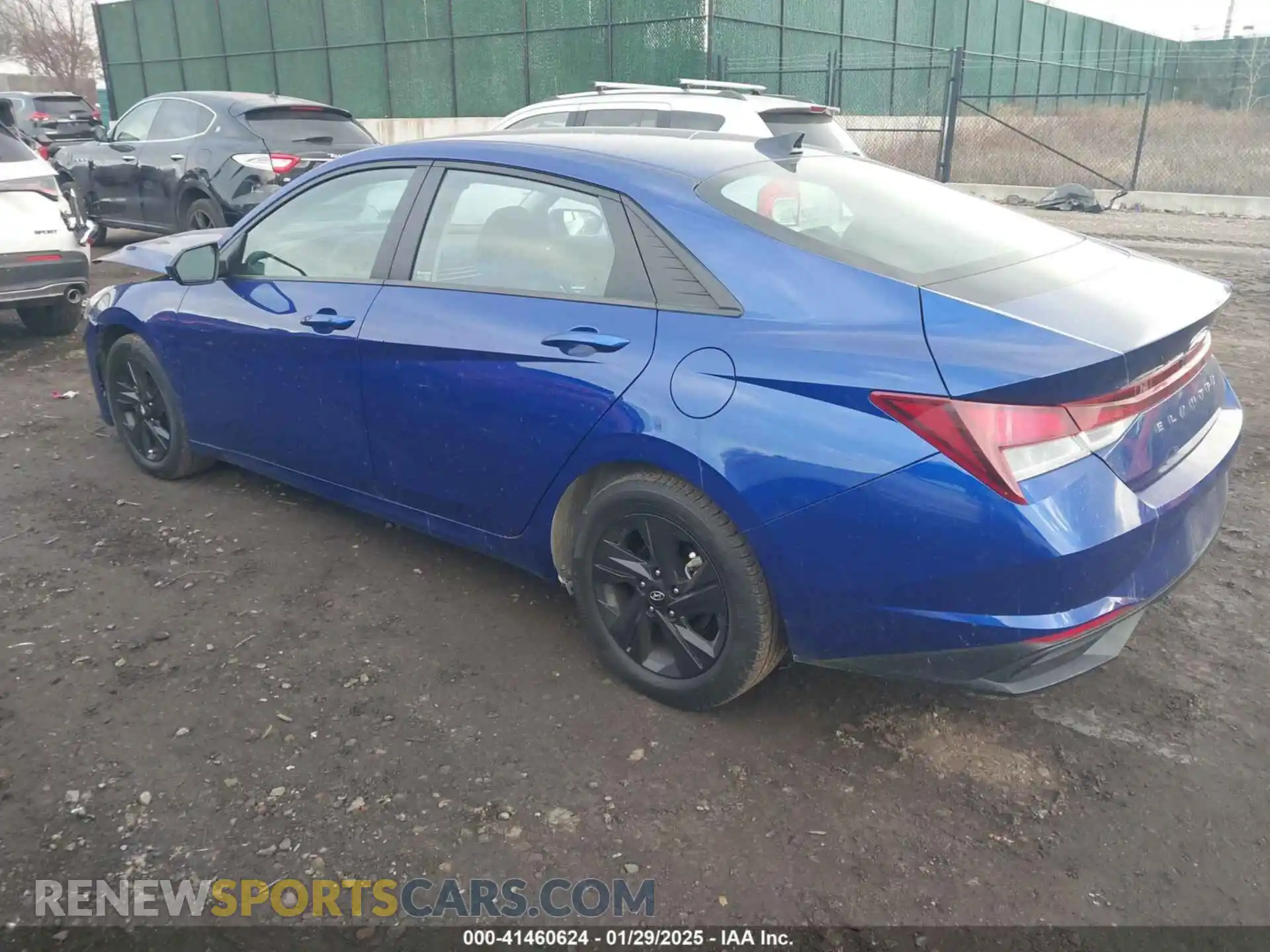 3 Photograph of a damaged car 5NPLM4AG8MH032708 HYUNDAI ELANTRA 2021