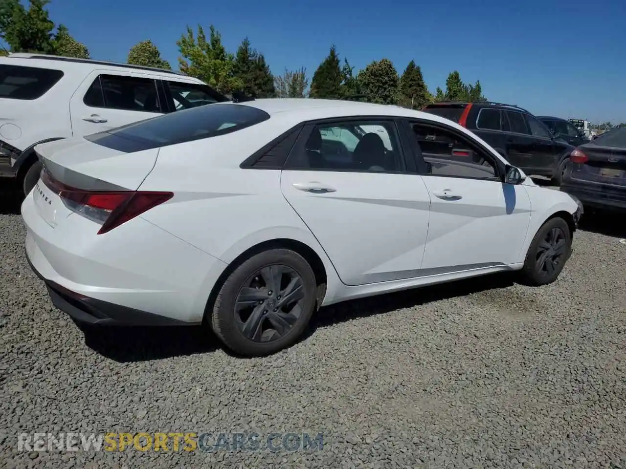 3 Photograph of a damaged car 5NPLM4AG9MH000737 HYUNDAI ELANTRA 2021