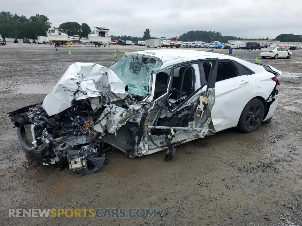1 Photograph of a damaged car 5NPLM4AG9MH022110 HYUNDAI ELANTRA 2021