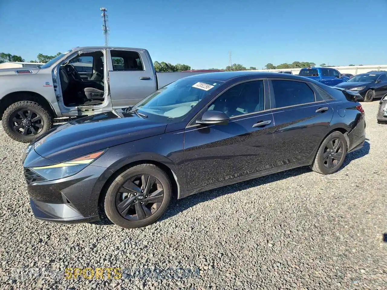 1 Photograph of a damaged car 5NPLM4AG9MH025671 HYUNDAI ELANTRA 2021