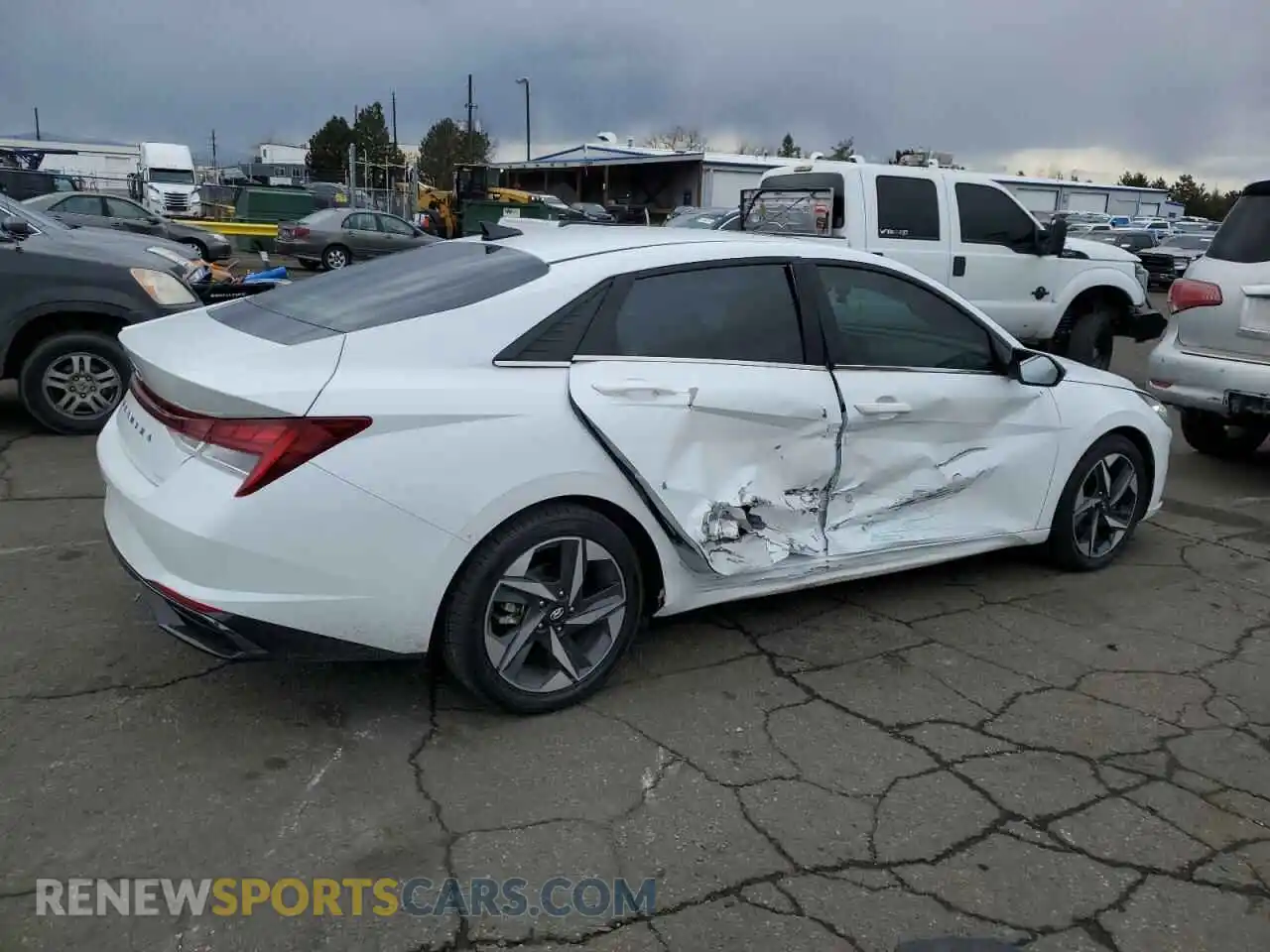 3 Photograph of a damaged car 5NPLN4AG0MH012711 HYUNDAI ELANTRA 2021