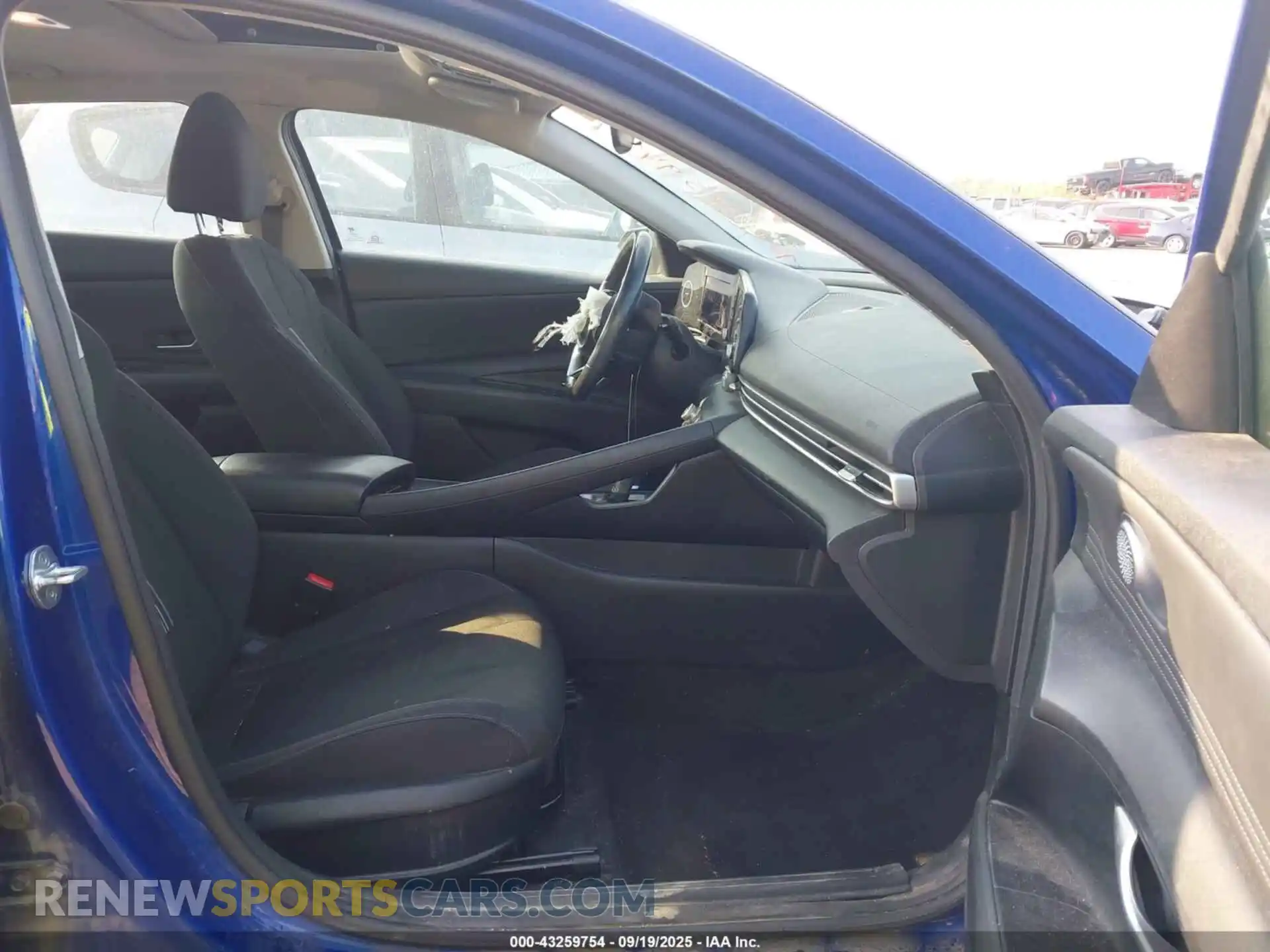 3 Photograph of a damaged car 5NPLN4AG1MH012717 HYUNDAI ELANTRA 2021
