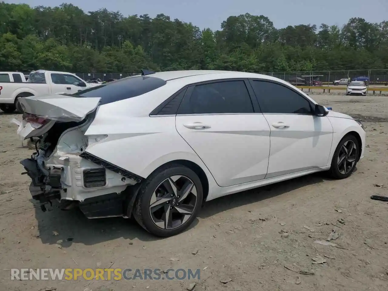 3 Photograph of a damaged car 5NPLN4AG4MH005793 HYUNDAI ELANTRA 2021