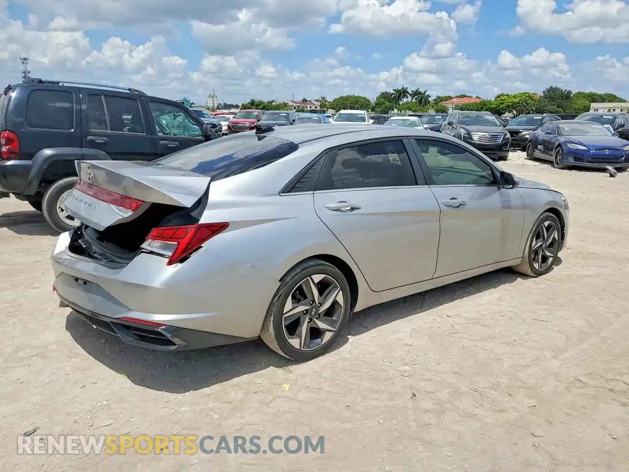3 Photograph of a damaged car 5NPLN4AG5MH012753 HYUNDAI ELANTRA 2021