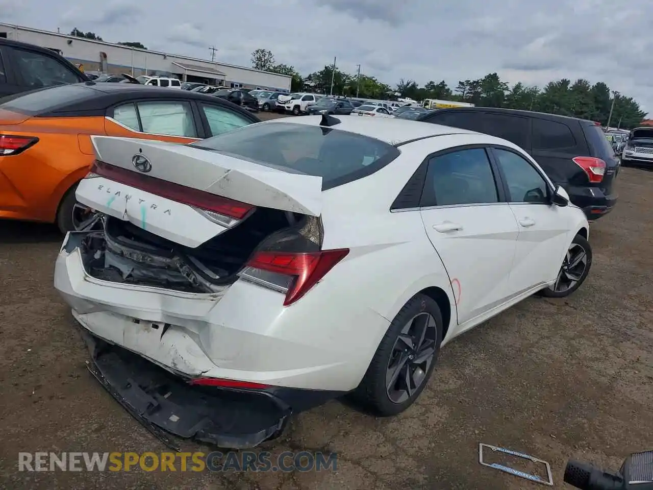3 Фотография поврежденного автомобиля 5NPLN4AG5MH022277 HYUNDAI ELANTRA 2021