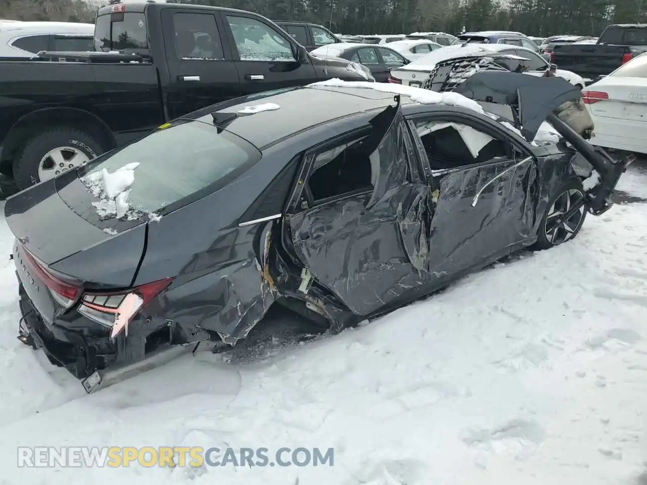 3 Photograph of a damaged car 5NPLN4AG6MH026953 HYUNDAI ELANTRA 2021