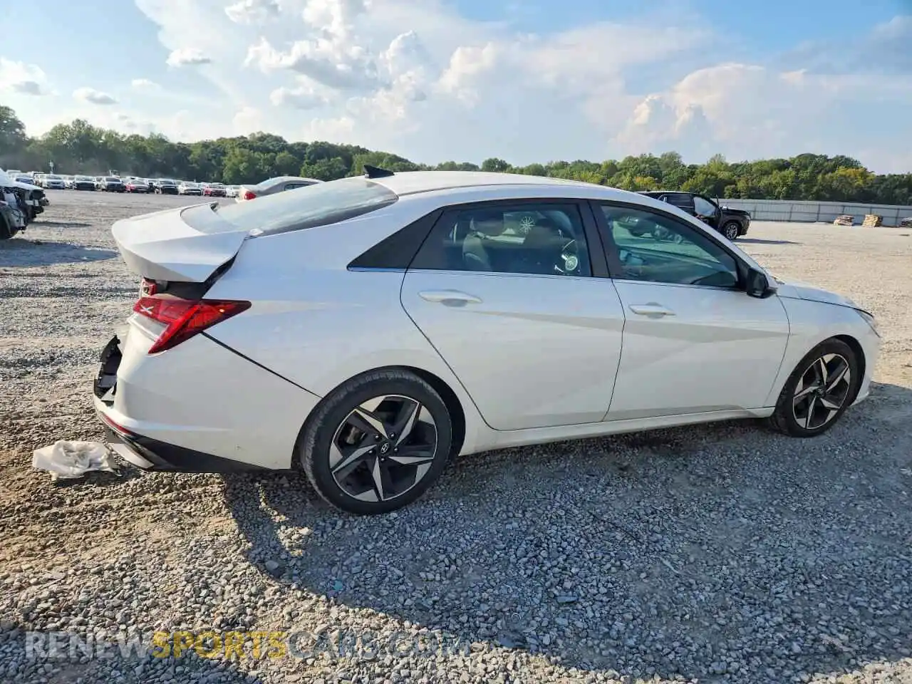 3 Photograph of a damaged car 5NPLN4AGXMH003028 HYUNDAI ELANTRA 2021