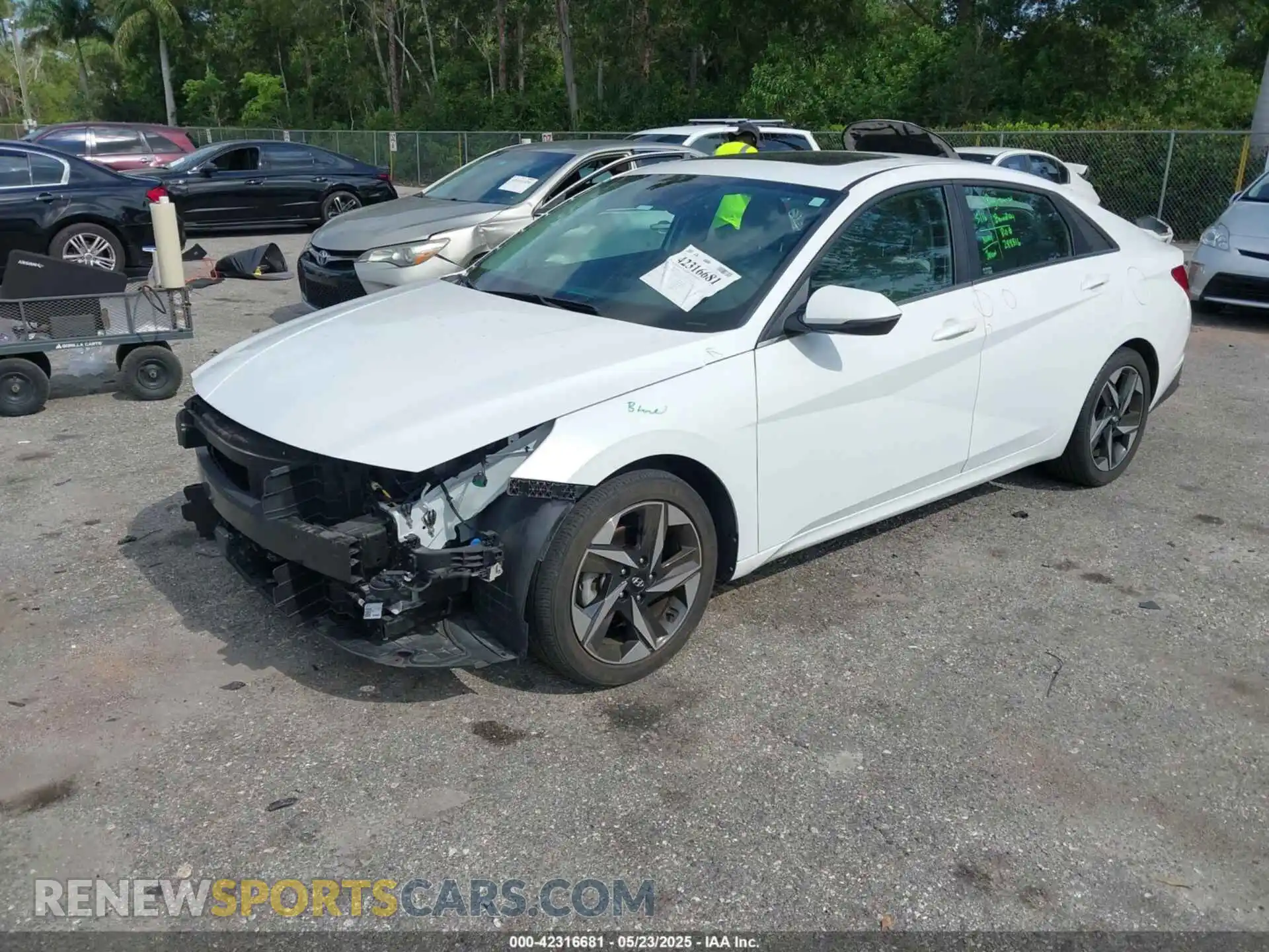 2 Photograph of a damaged car 5NPLP4AG0MH017241 HYUNDAI ELANTRA 2021