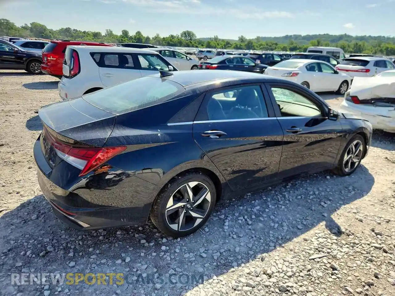 3 Photograph of a damaged car 5NPLP4AG4MH036522 HYUNDAI ELANTRA 2021