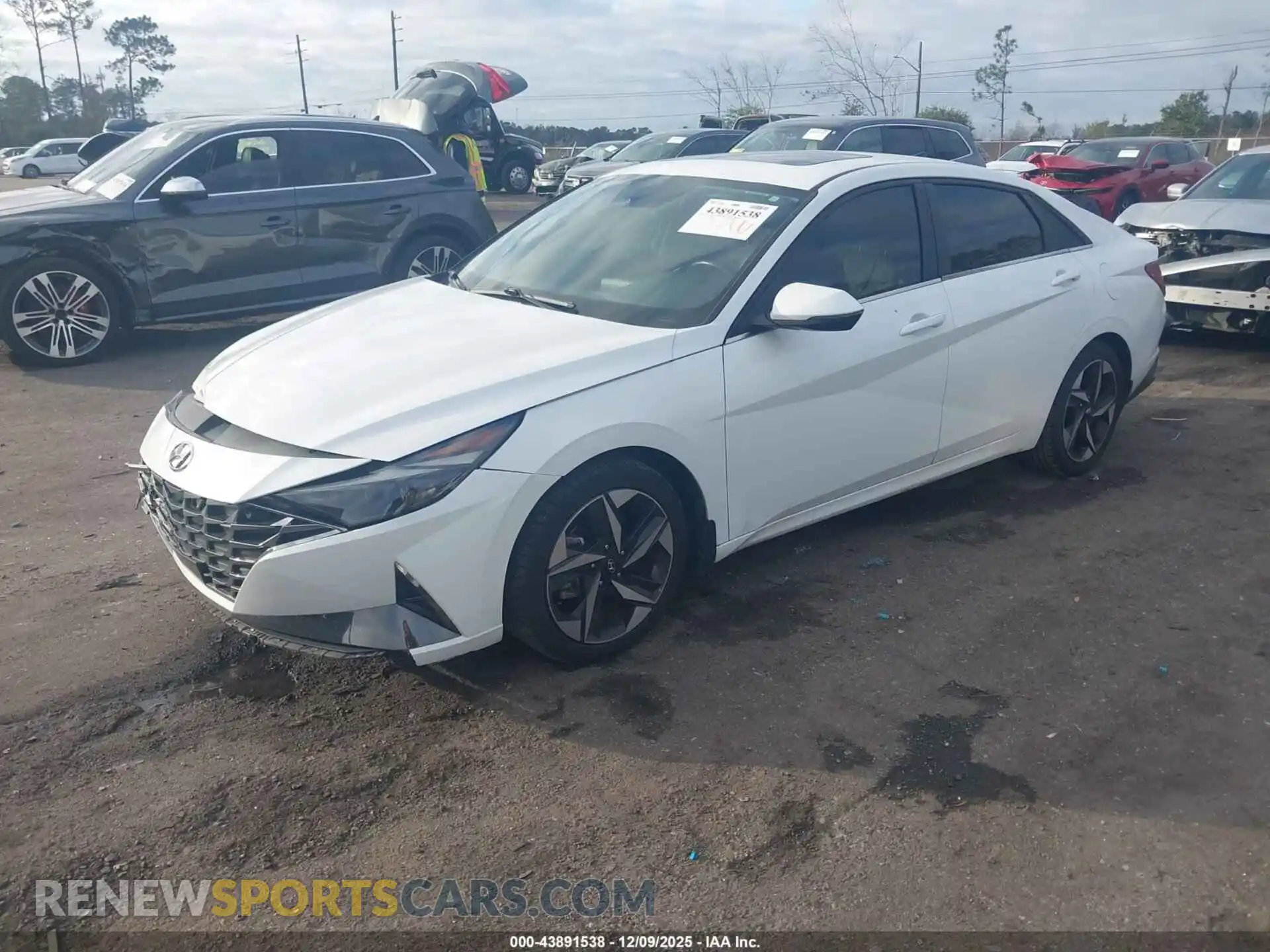 2 Photograph of a damaged car 5NPLP4AG5MH040935 HYUNDAI ELANTRA 2021