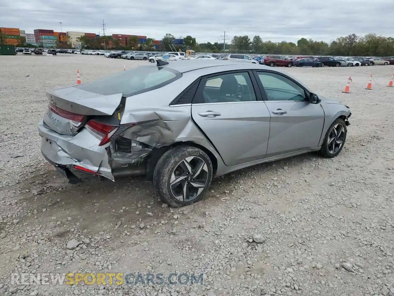 3 Photograph of a damaged car 5NPLP4AG9MH027976 HYUNDAI ELANTRA 2021