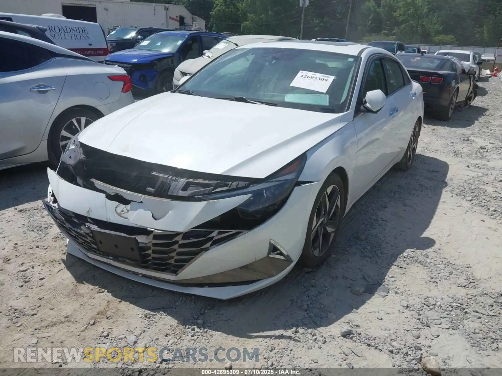 2 Photograph of a damaged car 5NPLP4AGXMH023757 HYUNDAI ELANTRA 2021