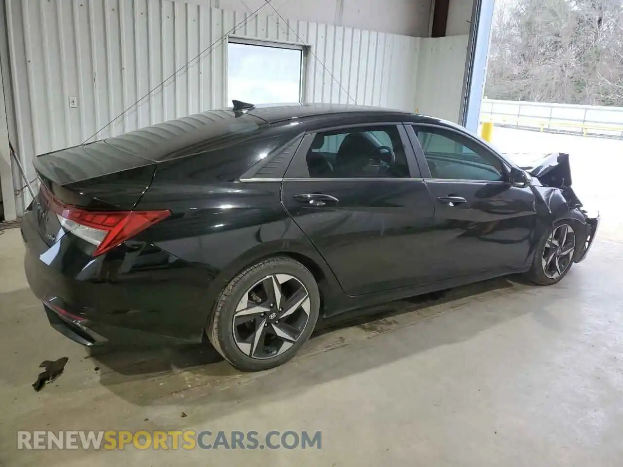 3 Photograph of a damaged car 5NPLP4AGXMH028750 HYUNDAI ELANTRA 2021