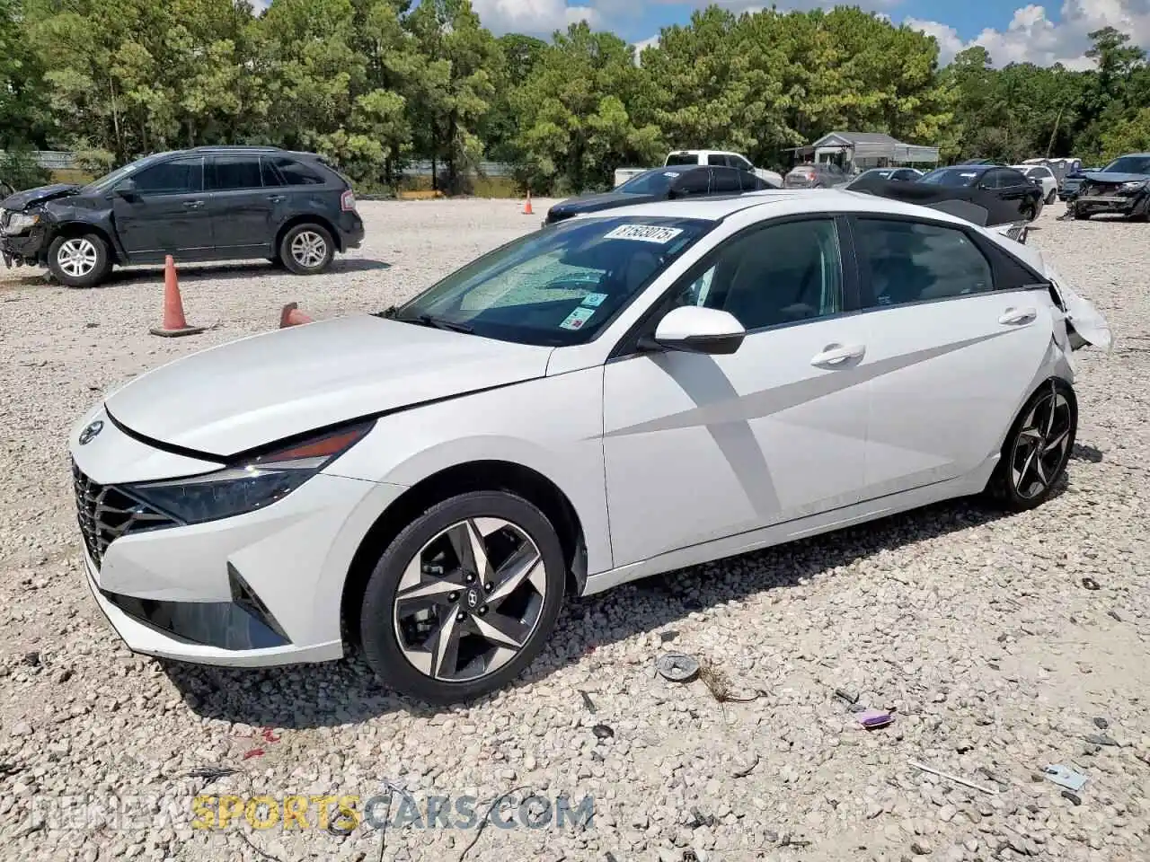 1 Photograph of a damaged car 5NPLP4AGXMH031440 HYUNDAI ELANTRA 2021