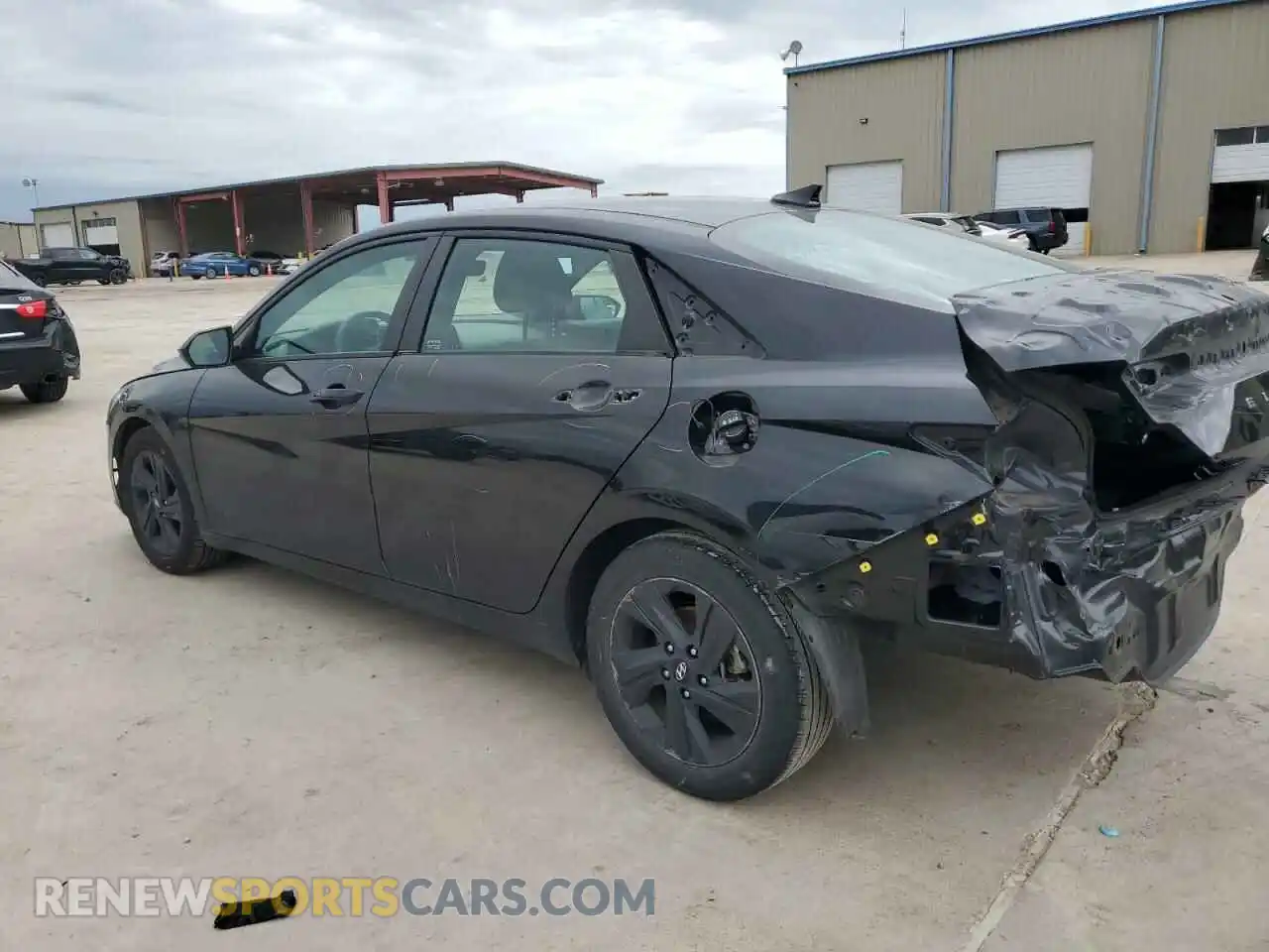 2 Photograph of a damaged car 5NPLS4AG0MH008778 HYUNDAI ELANTRA 2021