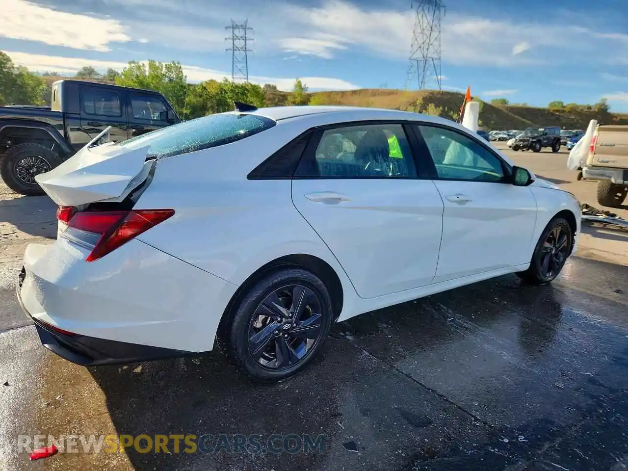 3 Фотография поврежденного автомобиля 5NPLS4AG0MH020669 HYUNDAI ELANTRA 2021