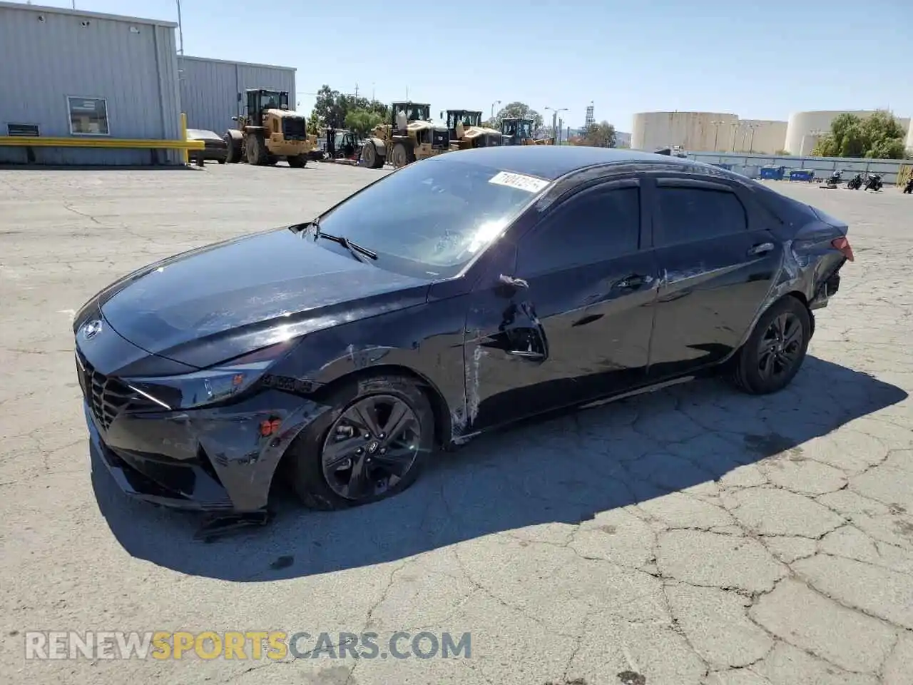 1 Photograph of a damaged car 5NPLS4AG0MH031056 HYUNDAI ELANTRA 2021