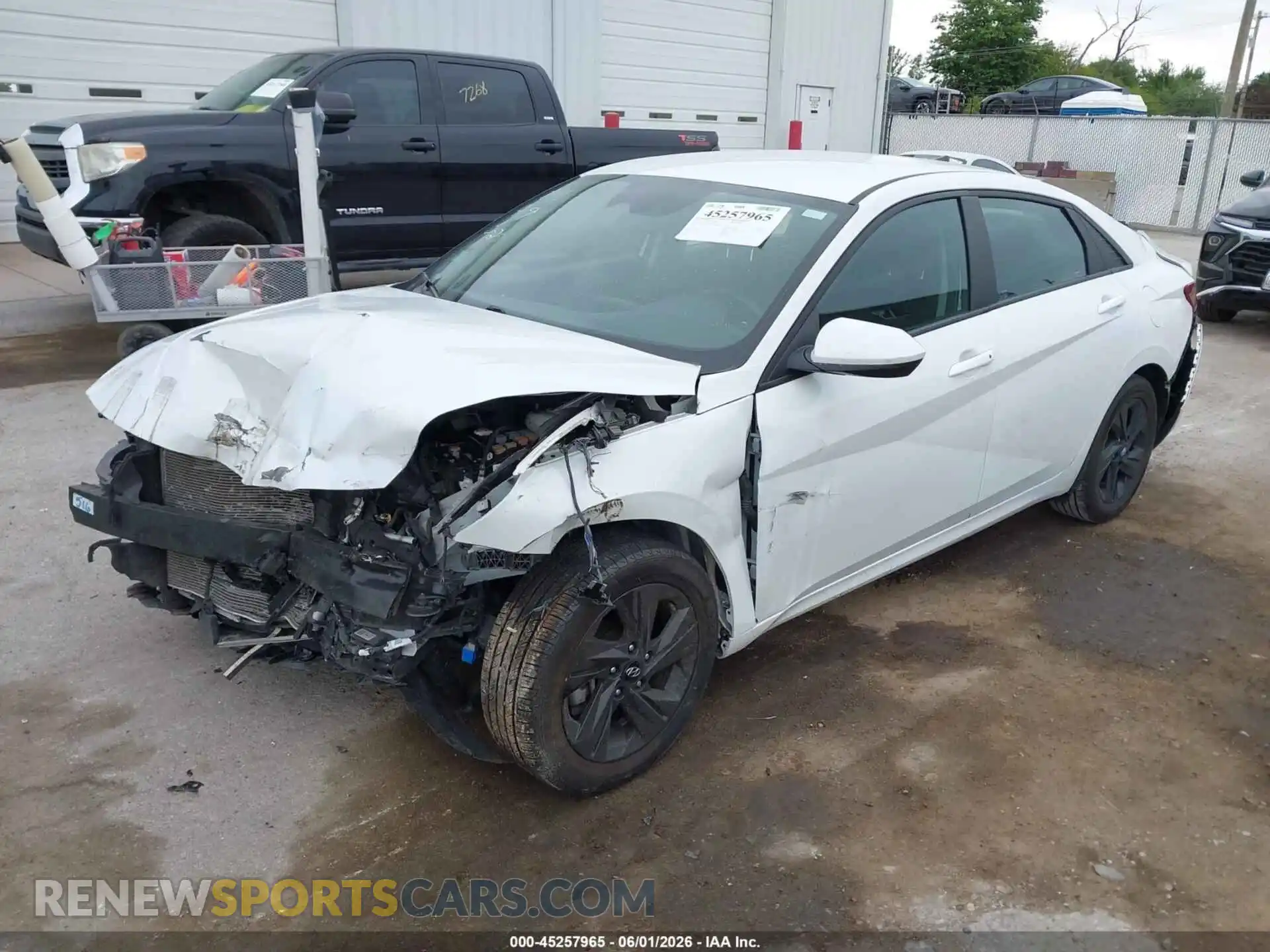 2 Photograph of a damaged car 5NPLS4AG1MH000575 HYUNDAI ELANTRA 2021