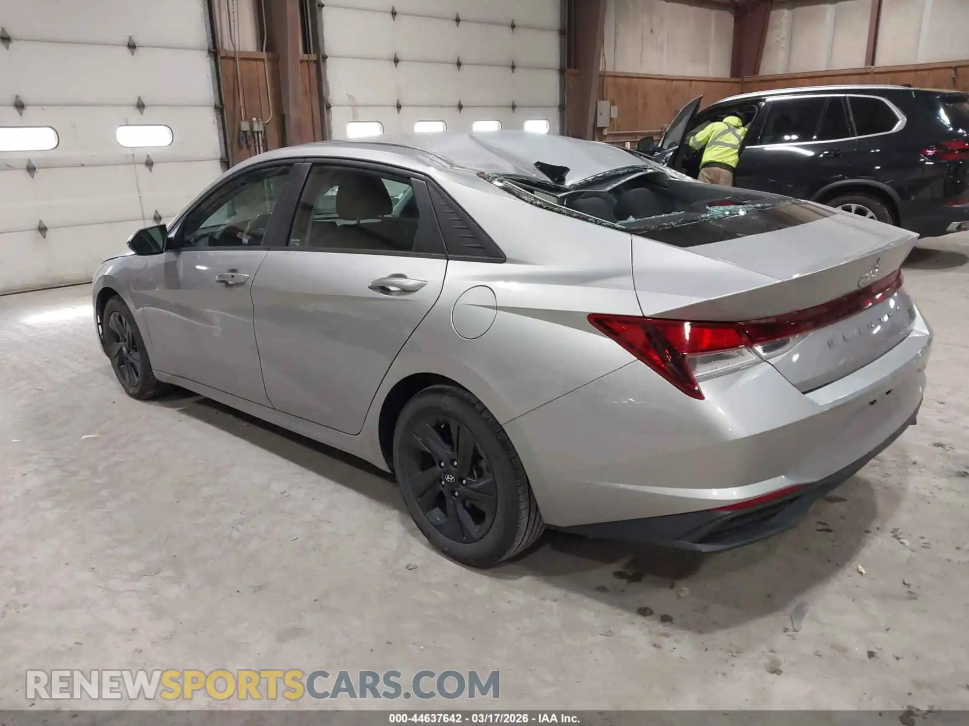3 Photograph of a damaged car 5NPLS4AG1MH009633 HYUNDAI ELANTRA 2021