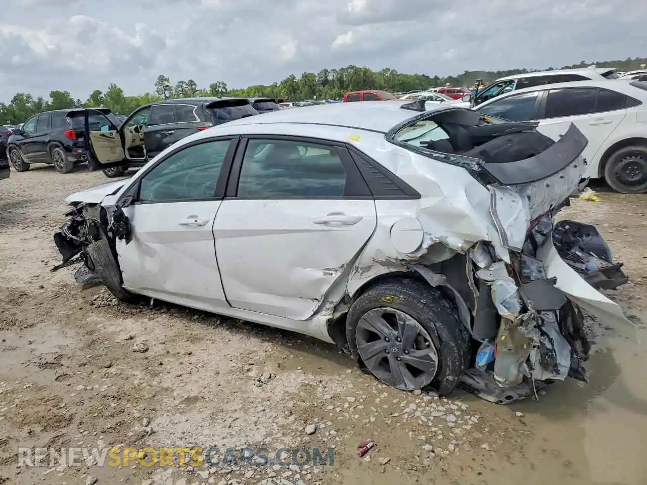 2 fotografías del automóvil dañado 5NPLS4AG1MH020678 HYUNDAI ELANTRA 2021