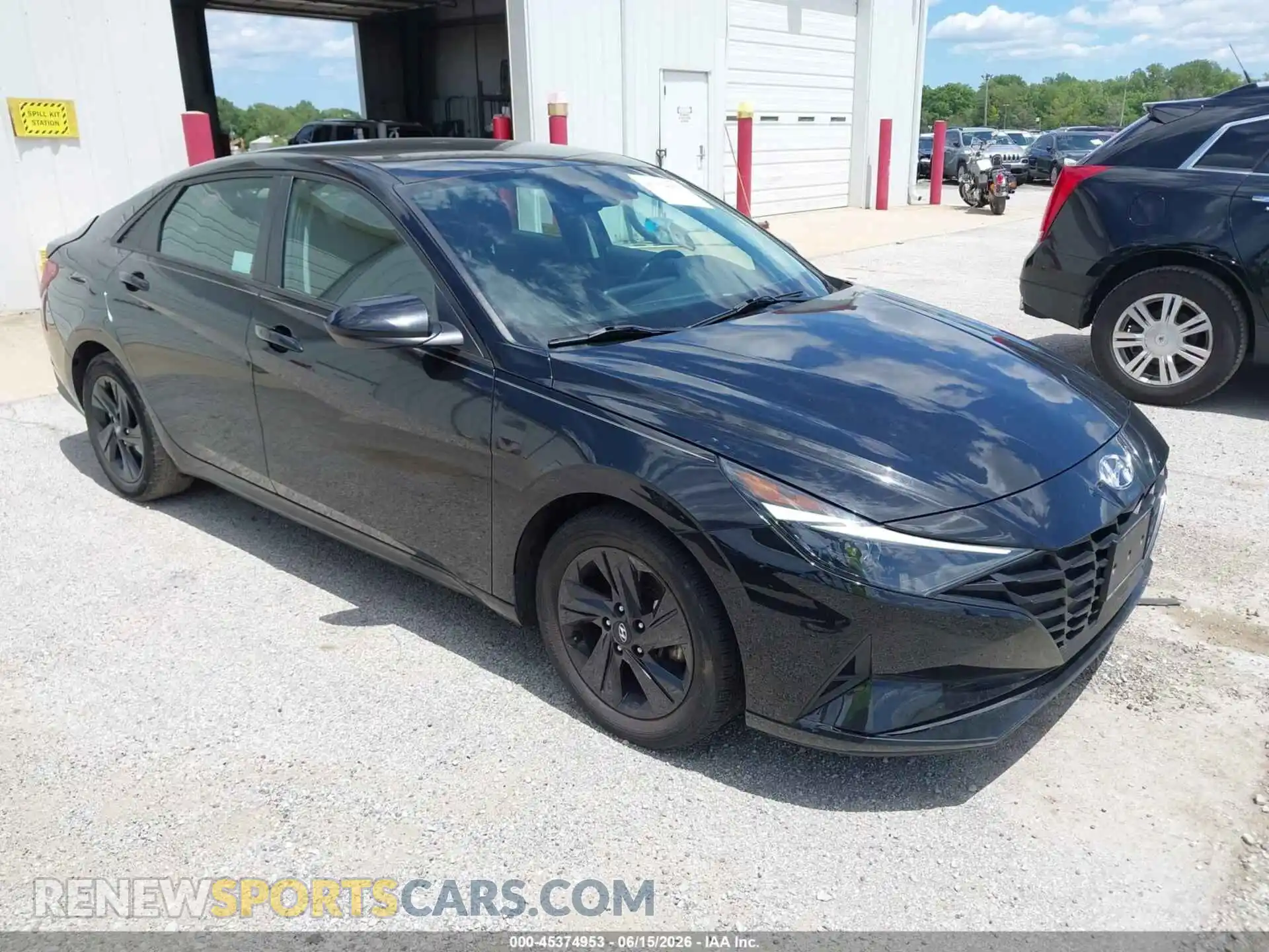 1 Photograph of a damaged car 5NPLS4AG2MH016350 HYUNDAI ELANTRA 2021