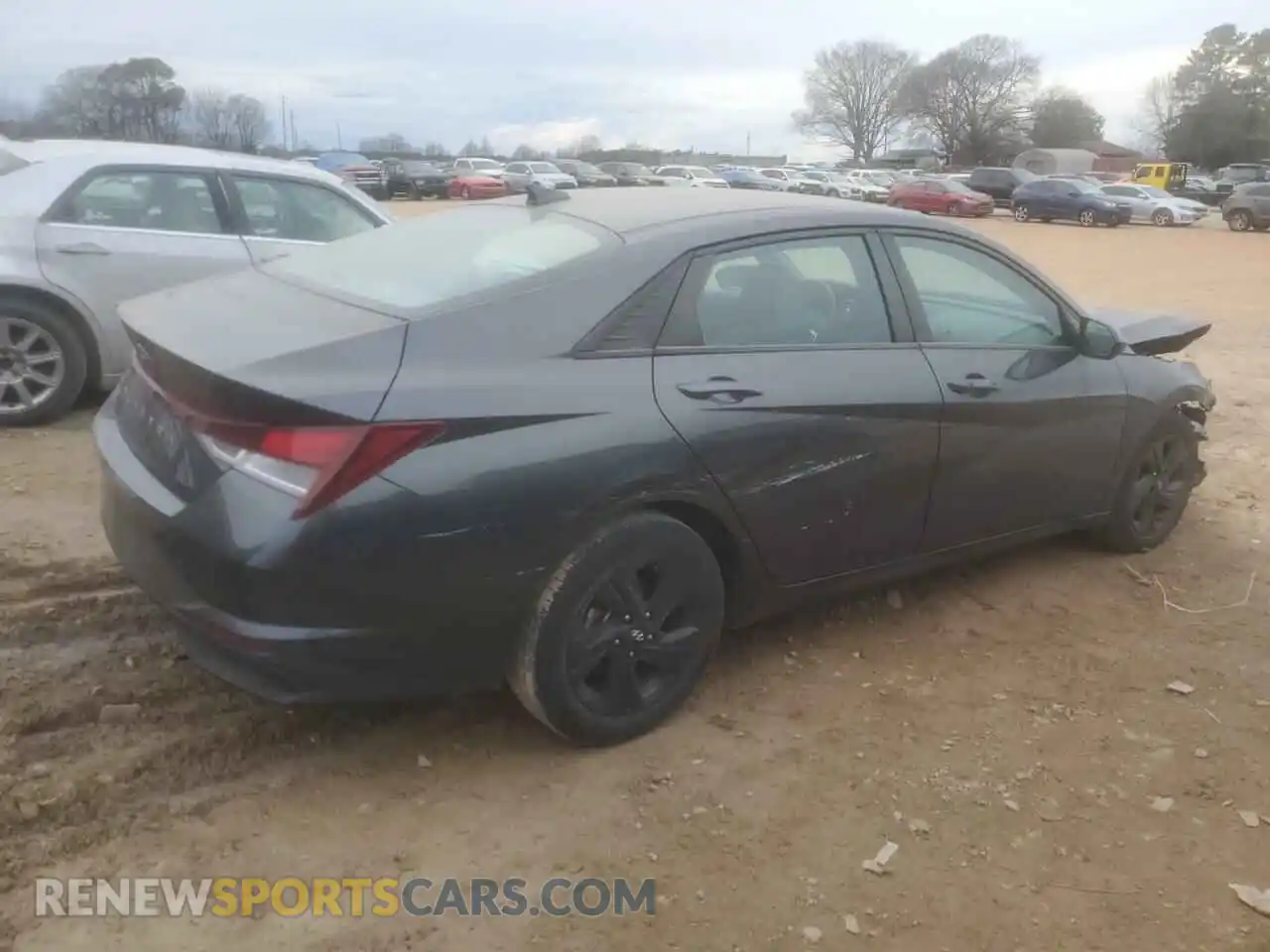 3 Photograph of a damaged car 5NPLS4AG3MH028622 HYUNDAI ELANTRA 2021